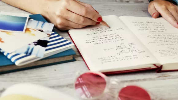 Τι σημαίνει η λέξη «φαιδρότης»