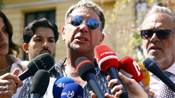 Μαζωνάκης: Νεαρός τον μηνύει για ανήθικες προτάσεις - «Είναι εκβιασμός» λέει ο τραγουδιστής