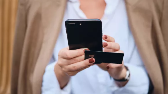 Τελευταία ημέρα πληρωμών: Οι υποχρέωσεις που πρέπει να τακτοποιηθούν μέχρι το βράδυ