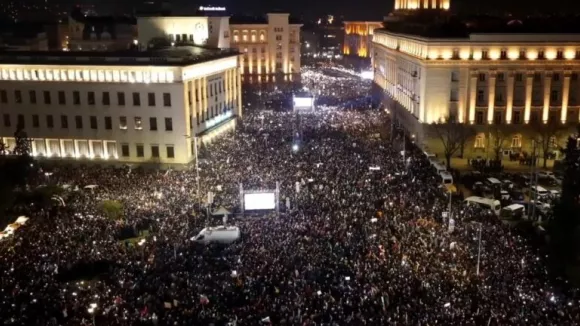 Έπεσε η κυβέρνηση της Βουλγαρίας