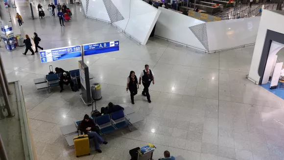 Κλειστά τα αεροδρόμια Σαντορίνης και Κέρκυρας - Ο λόγος