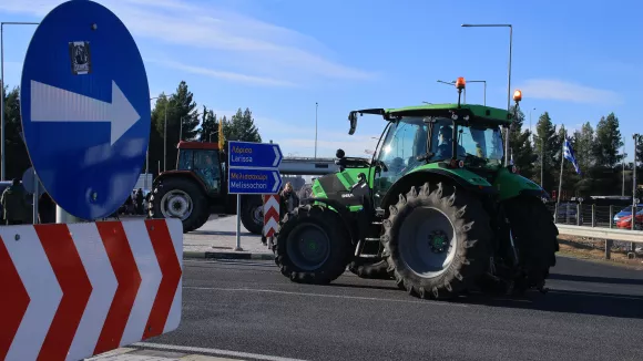 Αγρότες: Νέα κυβερνητική σύσκεψη σήμερα - Στο «τραπέζι» κάθοδος με τρακτέρ στην Αθήνα