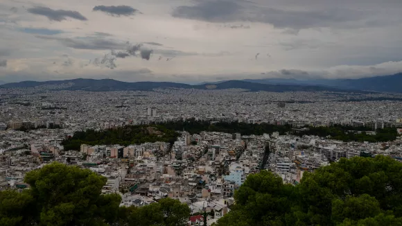 AirBnB: Παρατείνεται για όλο το 2026 το «μπλόκο» στο κέντρο της Αθήνας