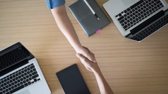 Δημόσιο: Τέλος χρόνου για 120 μόνιμες θέσεις εργασίας