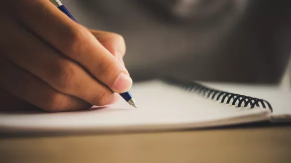 Τι σημαίνει η λέξη «διελκυστίνδα»