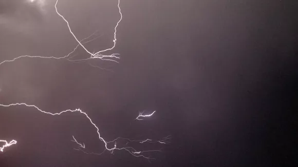 Χανιά: Εργάτης χτυπήθηκε από κεραυνό σε εργοτάξιο