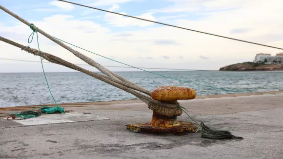 Άρθηκε το απαγορευτικό απόπλου - Κανονικά τα δρομολόγια από Πειραιά, Ραφήνα και Λαύριο