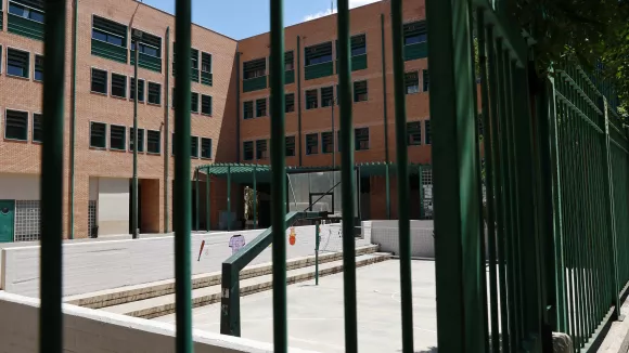 Βόλος: Με αυτοσχέδιο σουγιά μαθητής δημοτικού - Πανικός στο προαύλιο