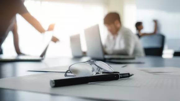 Δημόσιο: Ανοικτές 374 θέσεις εργασίας για όλους (λίστα)