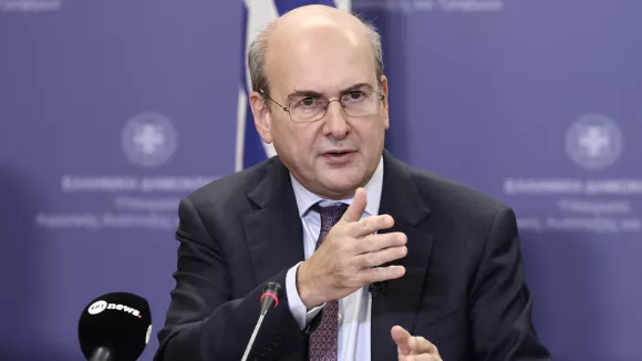 Χατζηδάκης: Θα ανακοινωθούν νέες μειώσεις φόρων και εισφορών στη ΔΕΘ 2026