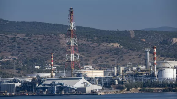 ΕΛΠΕ: Εργαζόμενος έπαθε ανακοπή μετά από 12ωρη βάρδια