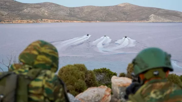 Ένοπλες Δυνάμεις: 295 θέσεις μέσω ΑΣΕΠ - Πού θα κάνετε αίτηση
