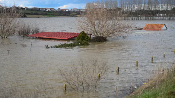 Αυξημένη επιφυλακή στον Έβρο: Μεγάλες ποσότητες νερού κατεβαίνουν από τη Βουλγαρία
