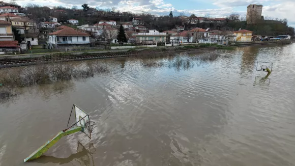 Εικόνες αποκάλυψης στον Έβρο: Πλημμυρισμένος όλος ο κάμπος (βίντεο)