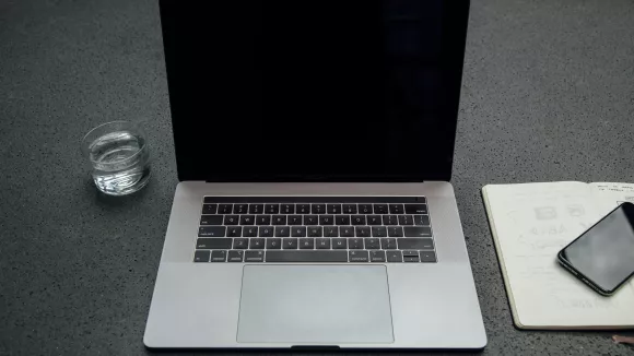 εργαζόμενος