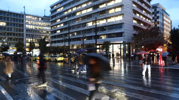 Αδιάκοπα κύματα κακοκαιρίας στη χώρα: Σε «Red Code» 4 περιοχές