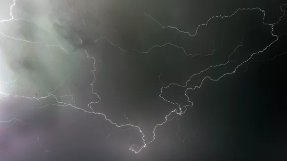 Κεραυνοί και βροχές