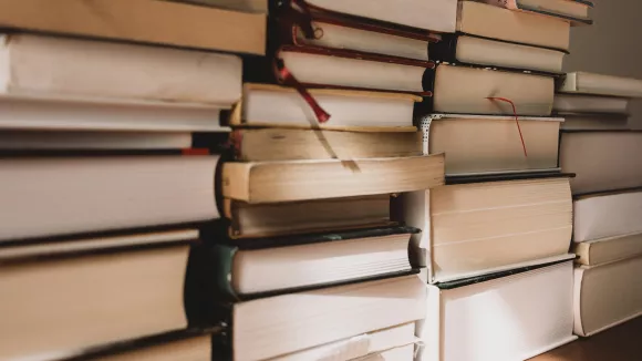 Βιβλία - books και λογοτεχνία