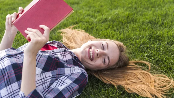 Τι σημαίνει η λέξη «κουφόνους»