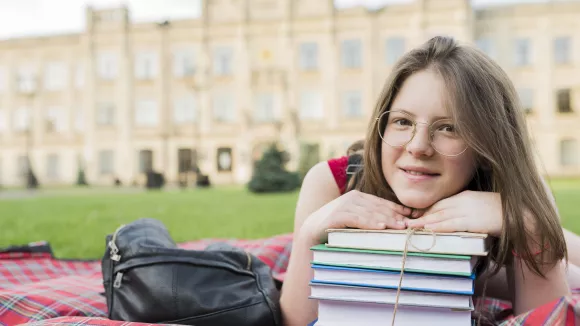 Τι σημαίνει η λέξη ««ζατρεφής»