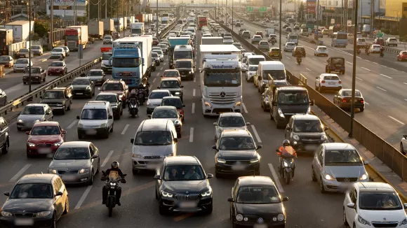 Λεωφόρος Κηφισού: Παρασύρθηκε πεζός - Καθυστερήσεις στο ρεύμα προς Πειραιά
