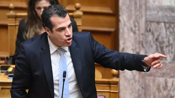 Πλεύρης για τραγωδία στη Χίο: «Εσείς μπορεί να πιστεύετε τους διακινητές, εγώ πιστεύω το Λιμενικό»