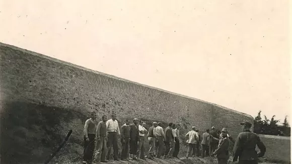 Για πρώτη φορά στο «φως» εικόνες των 200 κομμουνιστών που εκτελέστηκαν στην Καισαριανή