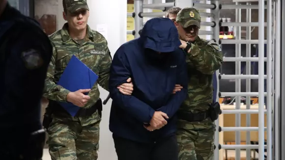 Υπόθεση κατασκοπείας: Έδωσε τρία ονόματα ο σμήναρχος - Στρατολογούσε μέσω LinkedIn