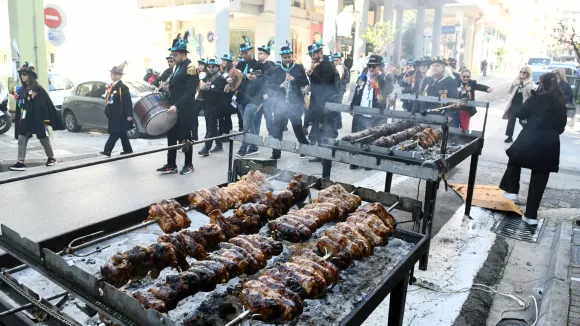 τσικνοπέμπτη