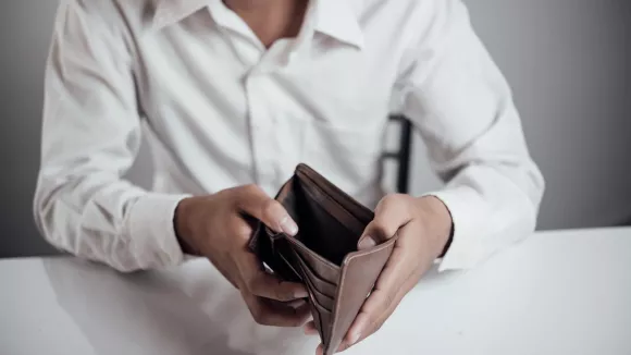 Ακρίβεια: Τα 3+1 επιδόματα που μπορείτε να πάρετε