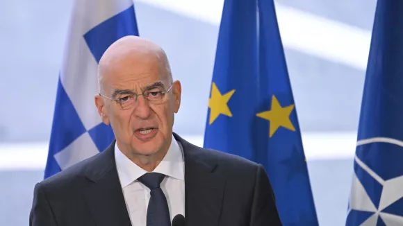 Στη Λευκωσία ο Δένδιας: «Είμαστε συνολικά και απολύτως στη διάθεση σας»