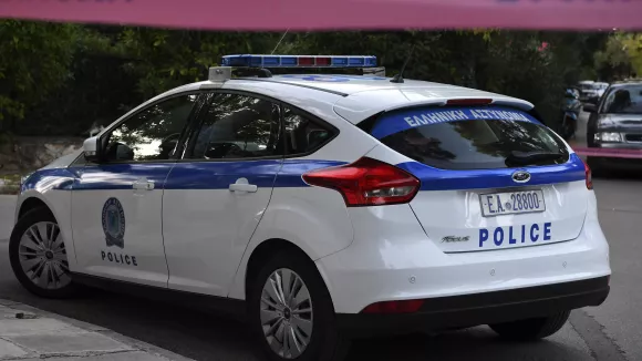 Θεσσαλονίκη: 4χρονο παιδί περιπλανιόταν μόνο του στο δρόμο - Χειροπέδες στους γονείς