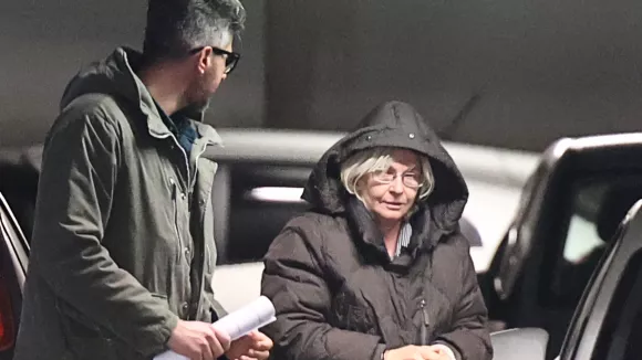 Χρυσή Αυγή: Οδηγείται στη φυλακή η Ελένη Ζαρούλια