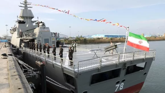 Σρι Λάνκα: Υποβρύχιο χτύπησε ιρανική φρεγάτα - Πάνω από 100 αγνοούμενοι