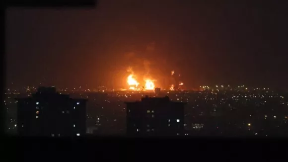 Μαίνεται ο πόλεμος στη Μέση Ανατολή: Πρώτη επίθεση από τα Εμιράτα στο Ιράν - 83 νεκρά παιδιά στον Λίβανο