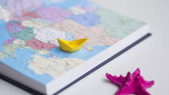 Τι σημαίνει η λέξη «ποπολάρος»