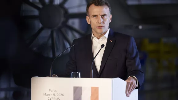 Στη Σούδα ο Μακρόν μετά την Κύπρο - Συνάντηση με Δένδια