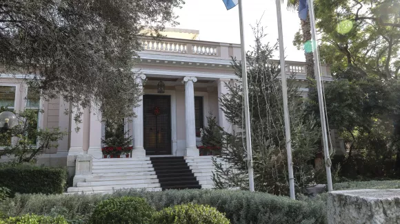 Ακρίβεια: Ανακοινώνονται τα νέα κυβερνητικά μέτρα – «Όχι» στο Fuel Pass