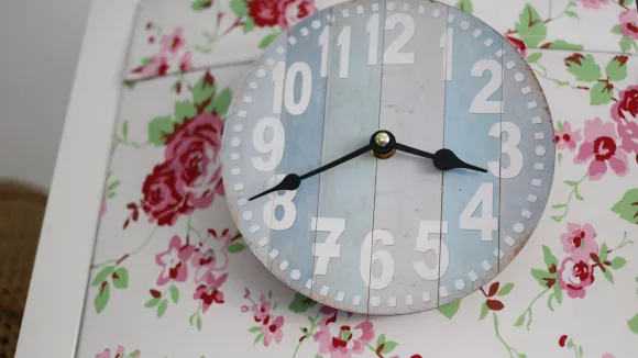 Αλλαγή ώρας: Αντίστορφη μέτρηση για να γυρίσουμε τα ρολόγια μας μια ώρα μπροστά