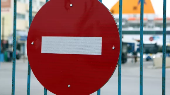 ΠΝΟ: Απεργία την Πέμπτη για άμεσο απεγκλωβισμό όλων των ναυτικών από τη Μέση Ανατολή