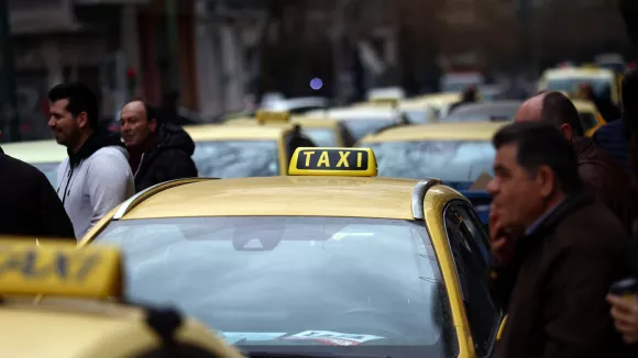 Ταξί: Κυκλοφορούν κανονικά σήμερα - Νέα απεργία από Δευτέρα