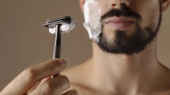 ΕΟΦ: Ανακαλεί γνωστό after shave - Ο λόγος