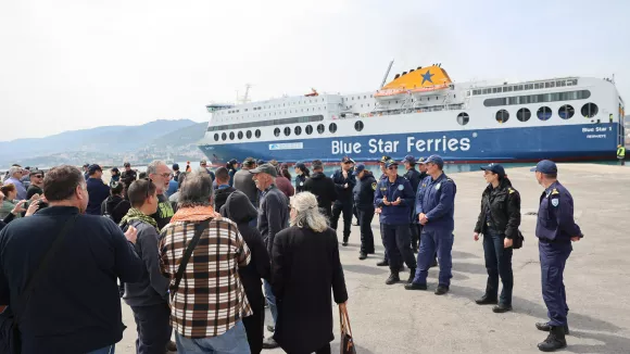 Λέσβος: Συνεχίζονται για τρίτη ημέρα οι κινητοποιήσεις των αγροκτηνοτρόφων