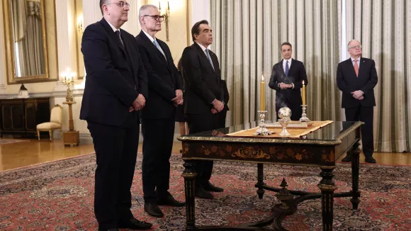 Ανασχηματισμός: Ορκίστηκαν τα νέα μέλη της κυβέρνησης