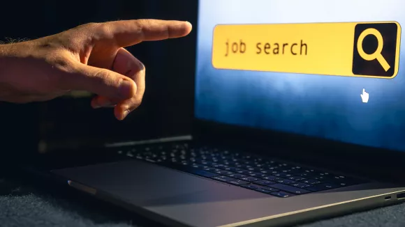 Πώς να κάνεις το job hunting λιγότερο ψυχοφθόρο