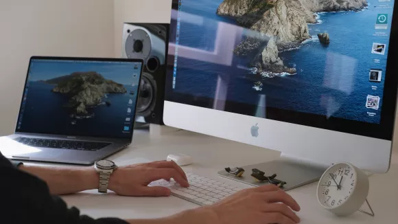 Θέσεις εργασίας και προσλήψεις