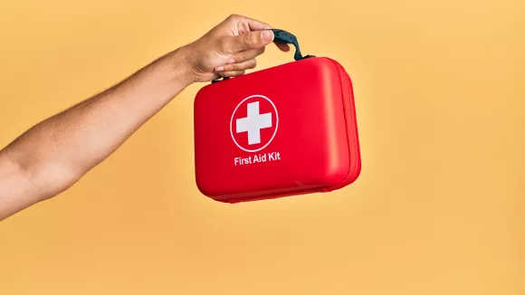 Αυτοκίνητο: Τι θα πρέπει να περιέχει το φαρμακείο από τον Ιούλιο (ΦΕΚ)