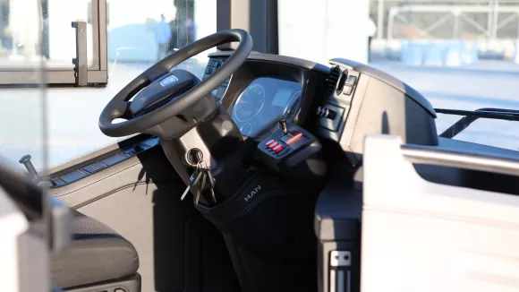 ΟΣΥ: Λήγουν σήμερα οι αιτήσεις για 500 προσλήψεις οδηγών χωρίς πτυχίο