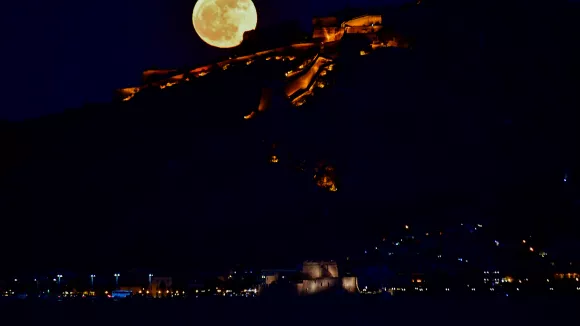 Πανσέληνος Μαΐου: Πότε θα δούμε στον ουρανό το φεγγάρι των λουλουδιών