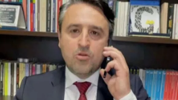 ΠΑΣΟΚ: Παραιτήθηκε ο Αντώνης Σαουλίδης με αιχμές κατά του Ανδρουλάκης